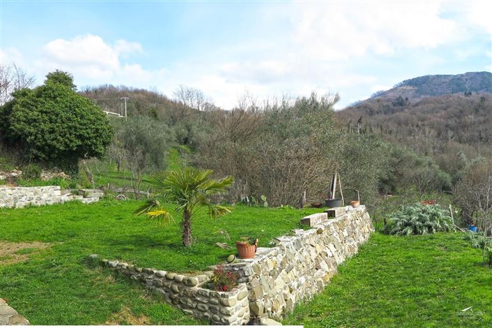 Image No.20-2 Bed Property for sale