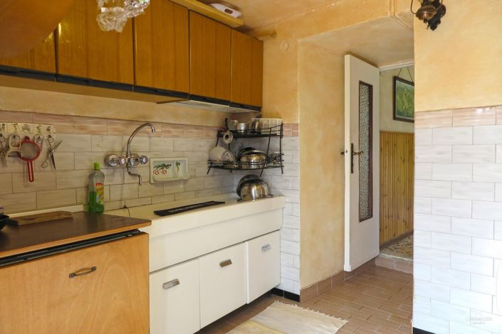 Image No.8-2 Bed Property for sale