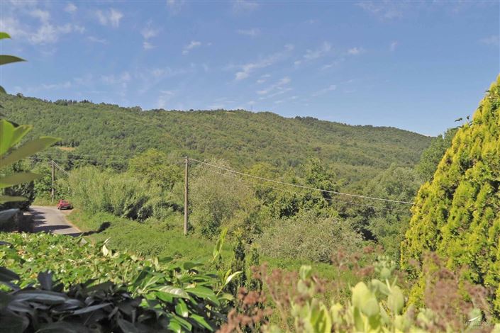 Image No.20-3 Bed Property for sale