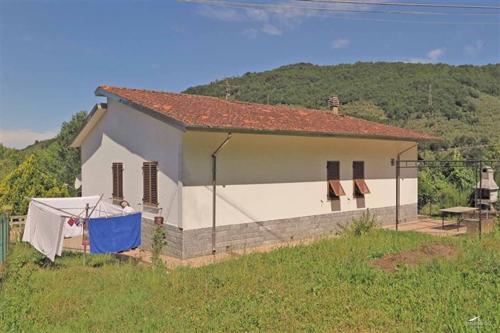 Image No.3-3 Bed Property for sale