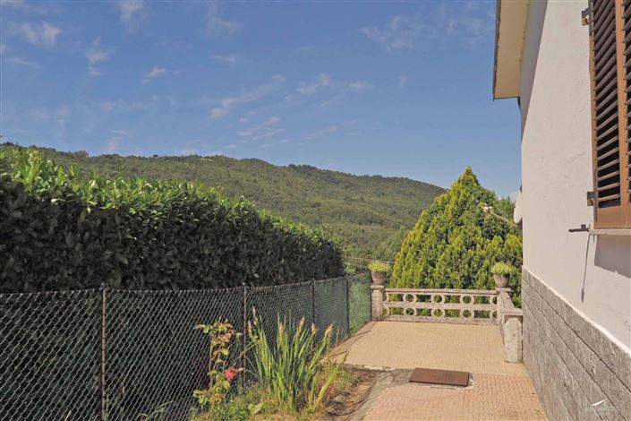 Image No.6-3 Bed Property for sale