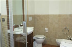 Image No.14-Propriété de 4 chambres à vendre à Fivizzano