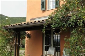 Image No.3-Propriété de 4 chambres à vendre à Fivizzano