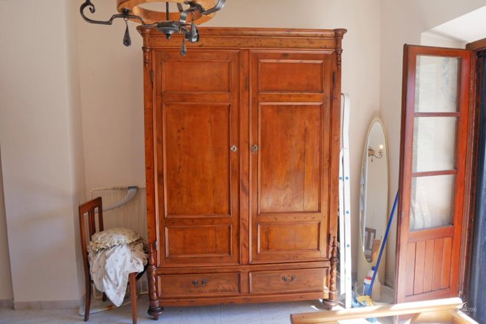 Image No.29-4 Bed Property for sale