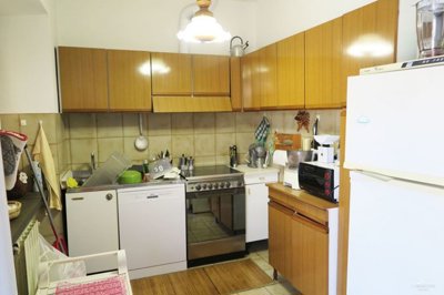 16106126788a1612euxvnstj