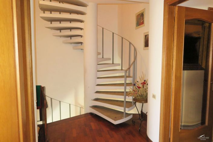 Image No.19-Propriété de 5 chambres à vendre à Bagnone