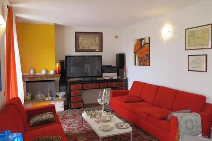 Image No.7-Propriété de 3 chambres à vendre à Podenzana