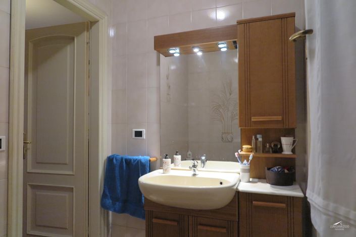 Image No.34-3 Bed Property for sale