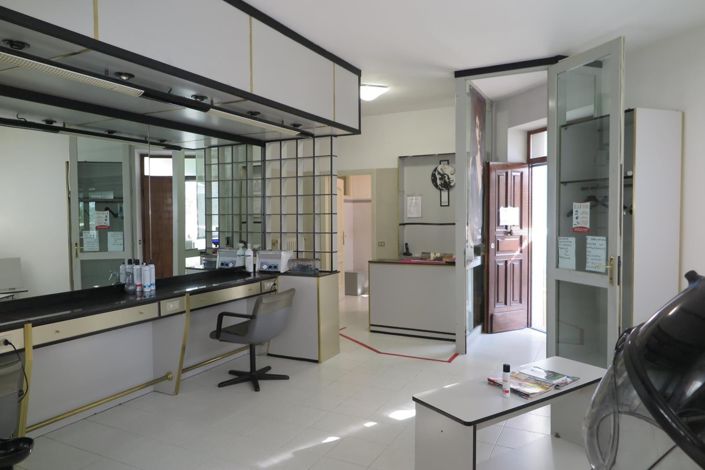 Image No.42-3 Bed Property for sale