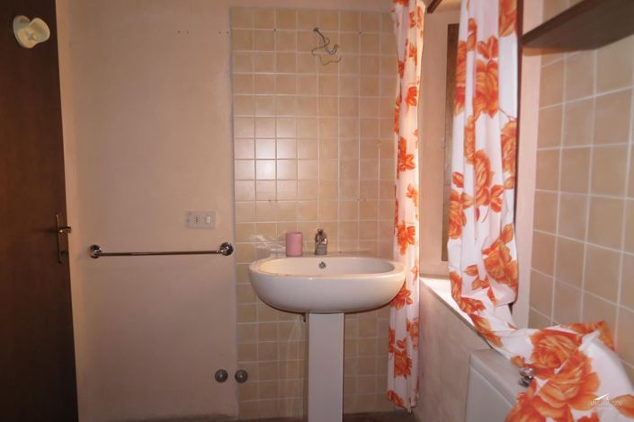 Image No.28-Propriété de 3 chambres à vendre à Bagnone