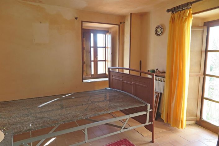 Image No.29-Propriété de 3 chambres à vendre à Bagnone