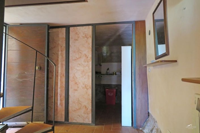 Image No.6-3 Bed Property for sale