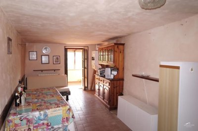 1716193683i2pczvnjayw8op