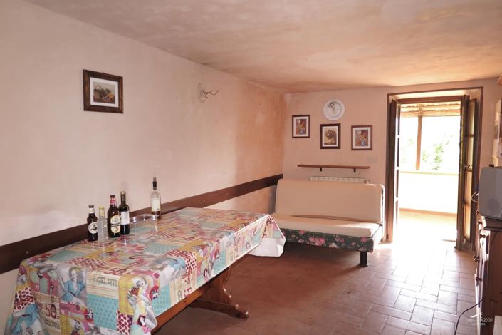 Image No.9-Propriété de 3 chambres à vendre à Bagnone