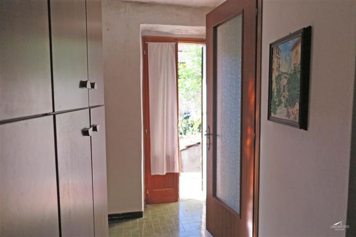 Image No.11-2 Bed Property for sale