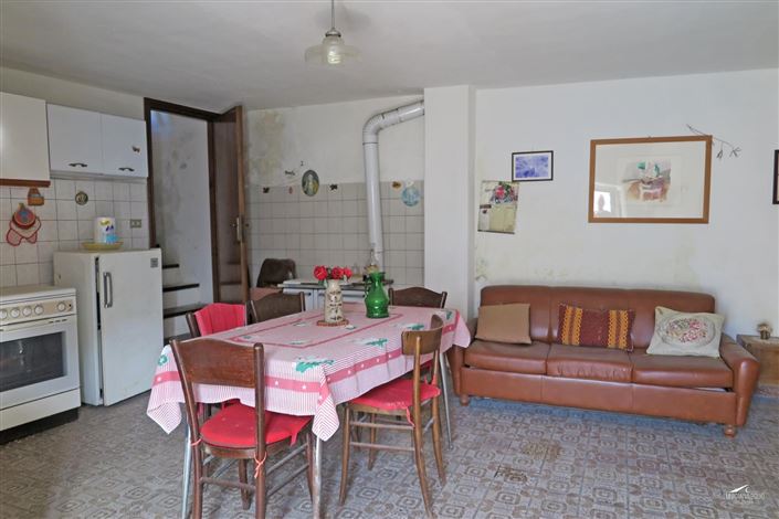 Image No.6-2 Bed Property for sale