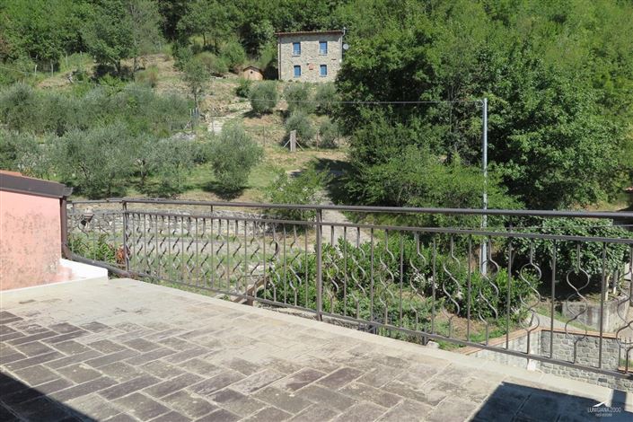 Image No.18-2 Bed Property for sale