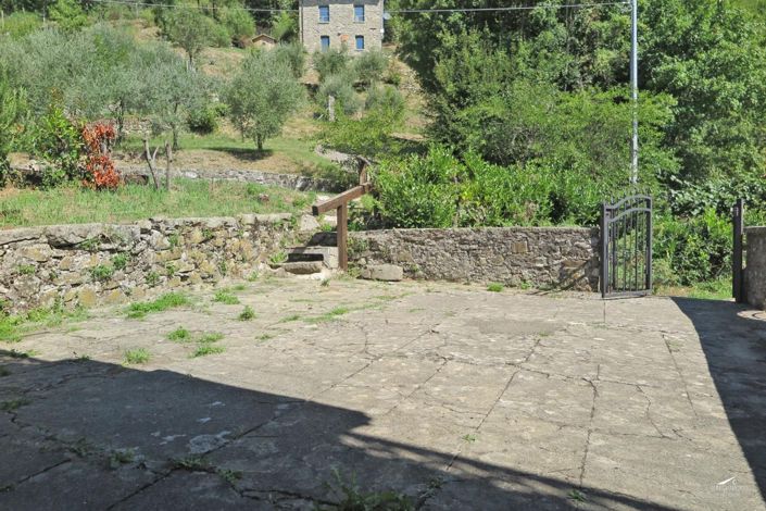 Image No.34-2 Bed Property for sale