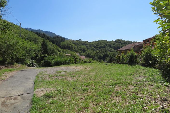 Image No.36-2 Bed Property for sale