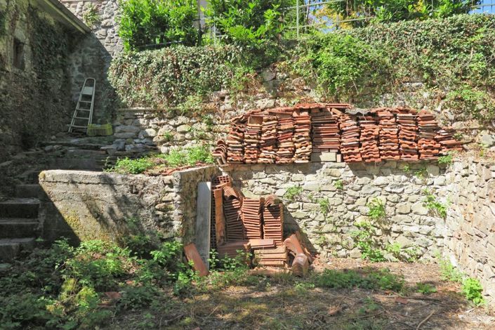 Image No.38-2 Bed Property for sale