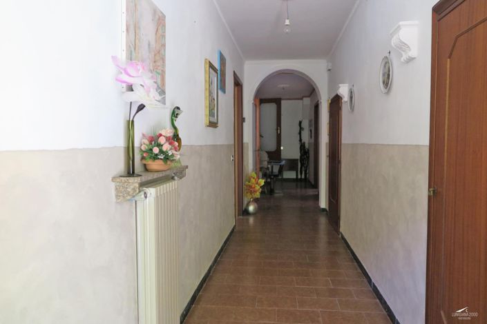 Image No.4-2 Bed Property for sale