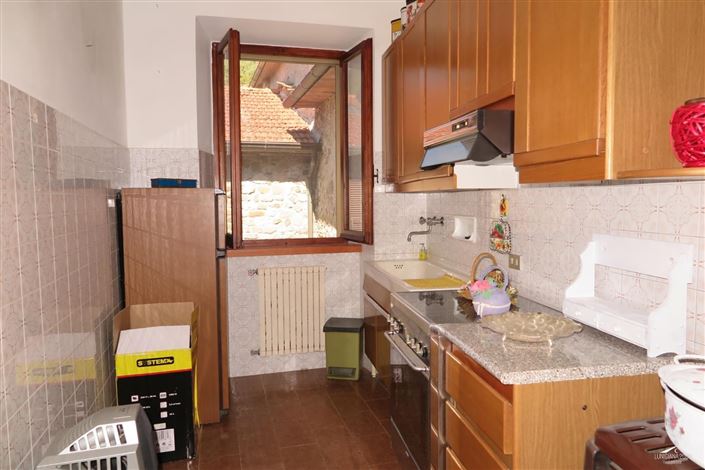 Image No.9-2 Bed Property for sale