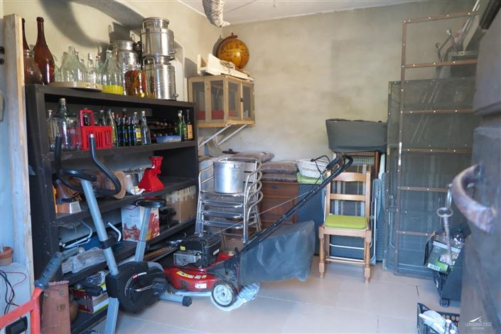 Image No.21-4 Bed Farmhouse for sale