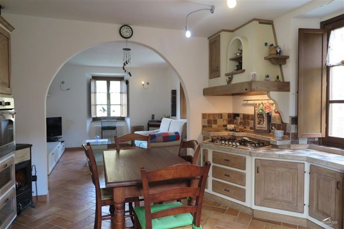 Image No.6-4 Bed Farmhouse for sale