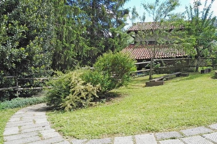 Image No.11-Ferme de 9 chambres à vendre à Mulazzo