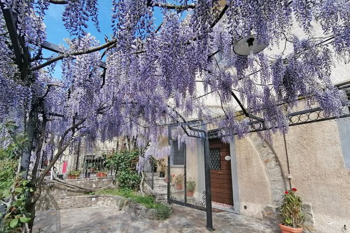 Image No.21-Ferme de 9 chambres à vendre à Mulazzo