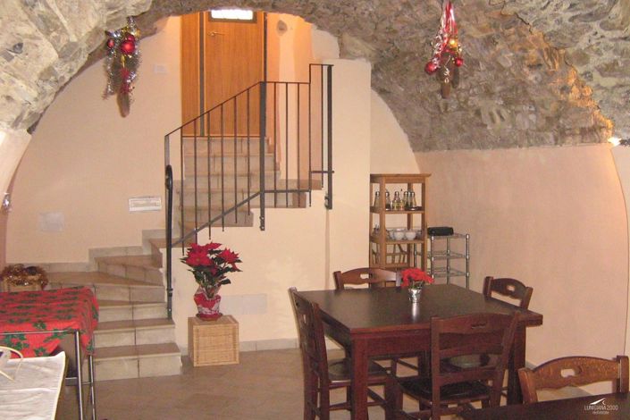 Image No.28-Ferme de 9 chambres à vendre à Mulazzo