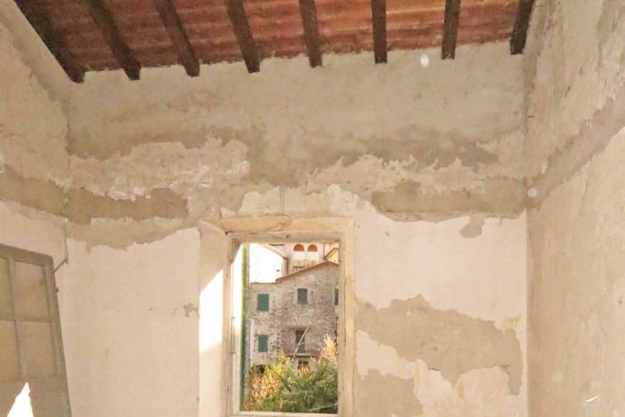 Image No.21-Propriété de 4 chambres à vendre à Bagnone