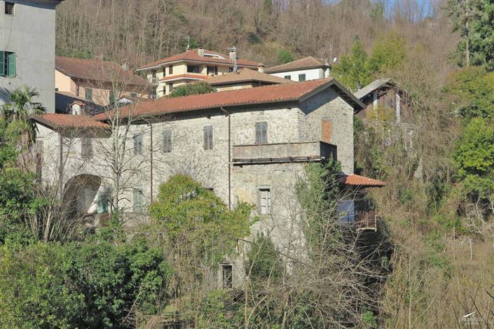 Image No.5-4 Bed Property for sale