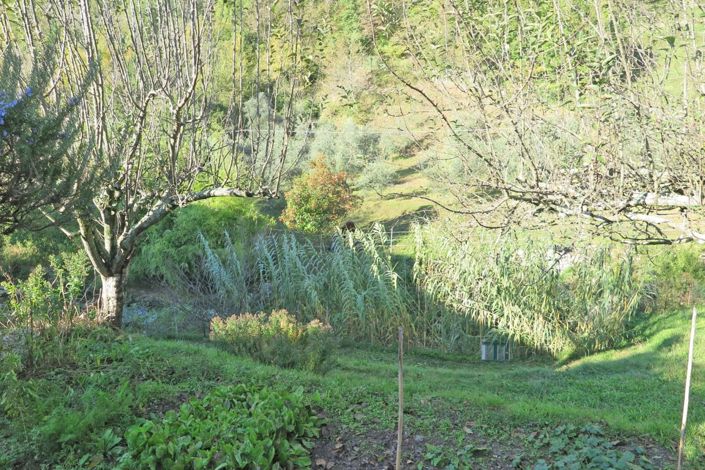 Image No.33-2 Bed Property for sale