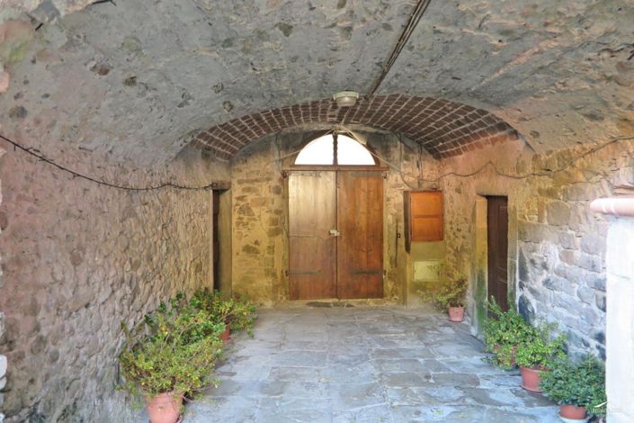 Image No.8-Propriété de 2 chambres à vendre à Licciana Nardi