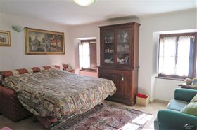 Image No.18-Propriété de 4 chambres à vendre à Villafranca in Lunigiana