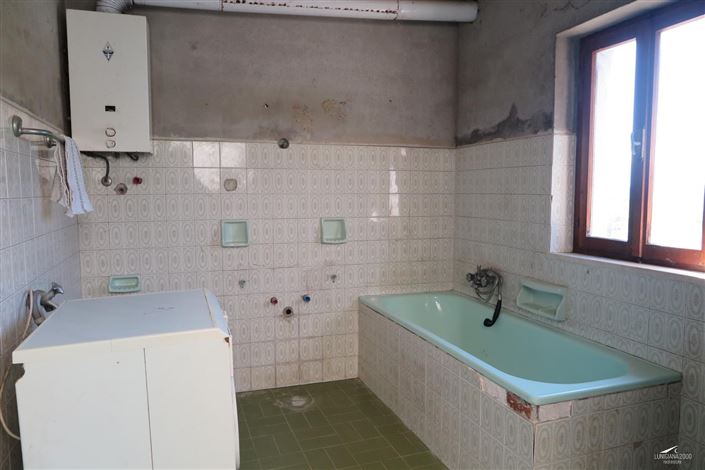 Image No.16-3 Bed Property for sale