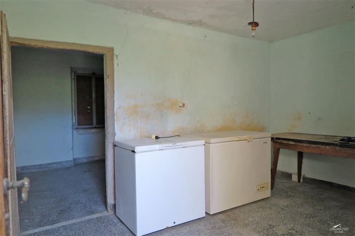 Image No.18-3 Bed Property for sale