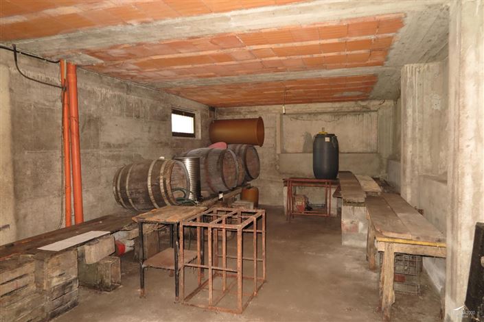 Image No.23-3 Bed Property for sale