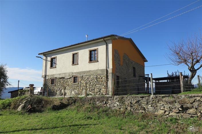 Image No.3-4 Bed Property for sale