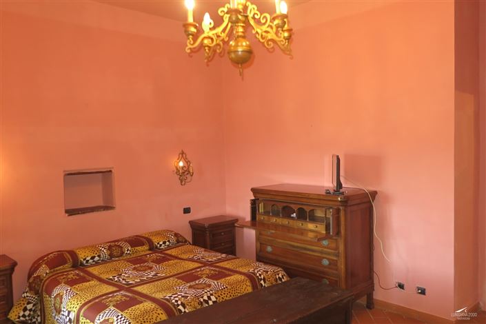 Image No.31-4 Bed Property for sale