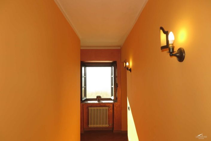 Image No.38-4 Bed Property for sale