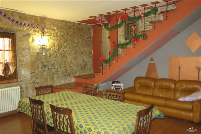 Image No.39-4 Bed Property for sale