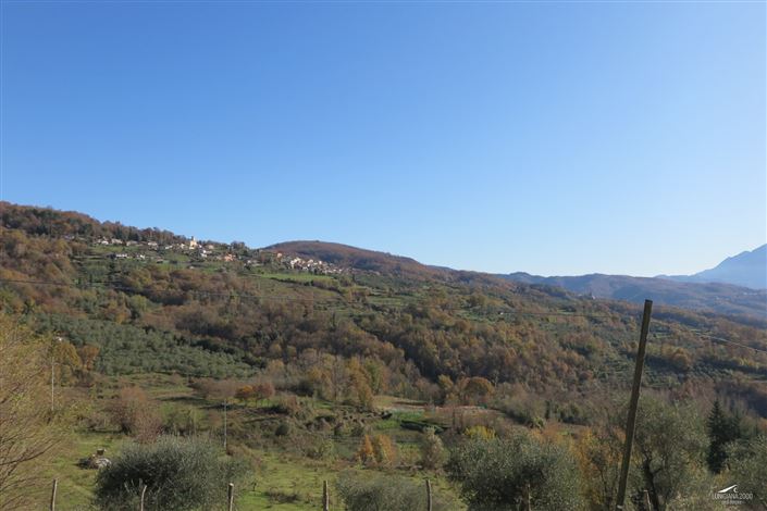 Image No.43-4 Bed Property for sale