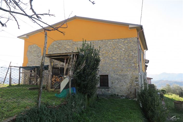 Image No.5-4 Bed Property for sale