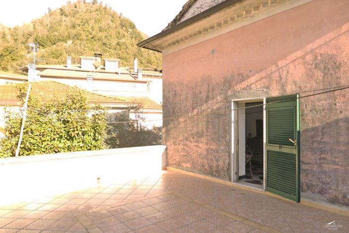Image No.15-3 Bed Property for sale