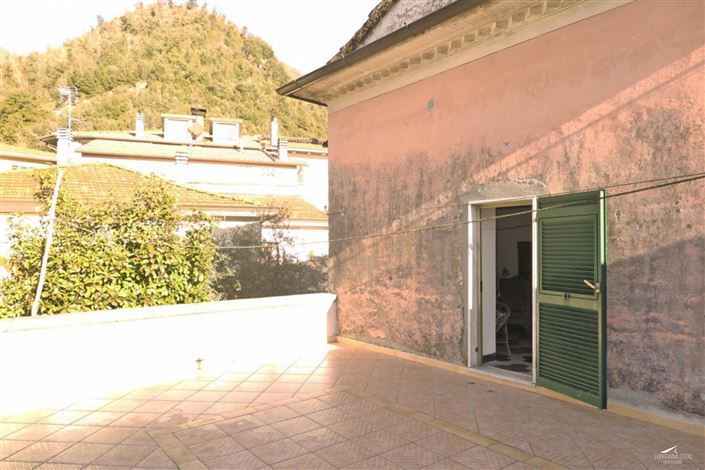 Image No.15-3 Bed Property for sale