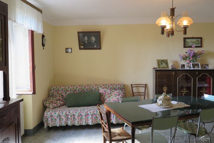 Image No.15-3 Bed Village House for sale