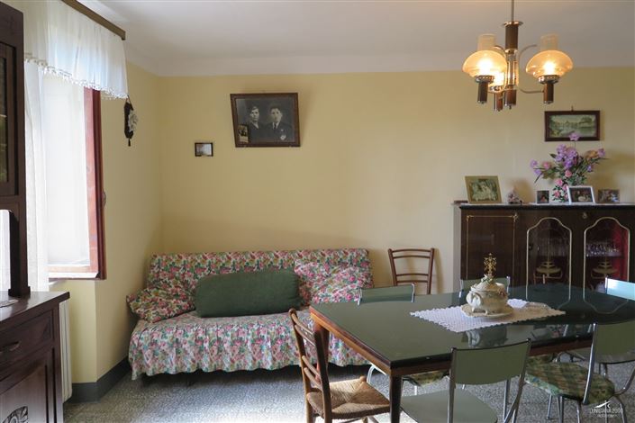 Image No.15-3 Bed Village House for sale