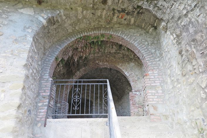 Image No.19-3 Bed Village House for sale